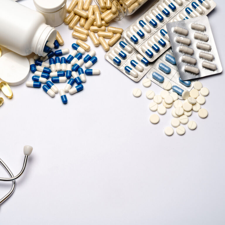 medications-capsules